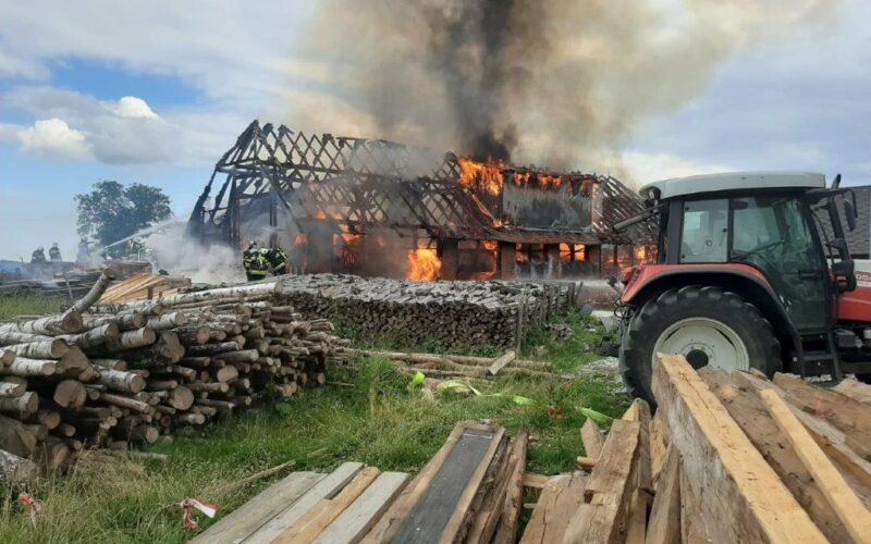 B13-Wirtschaftsgebäudebrand